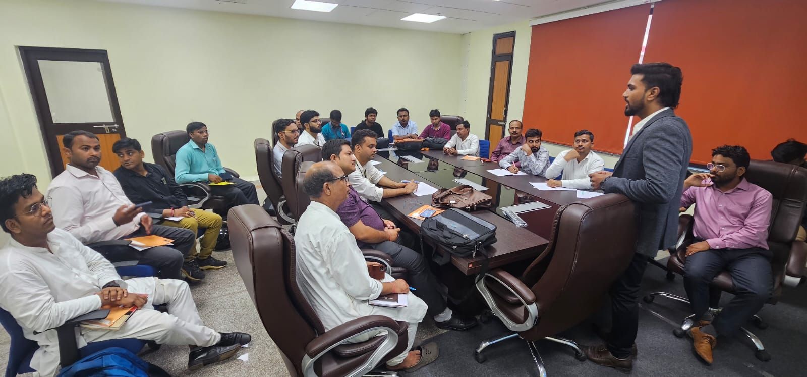 ACIC IIT (ISM) Foundation successfully conducted a hands-on training on Arduino for school teachers from the Dhanbad cluster.