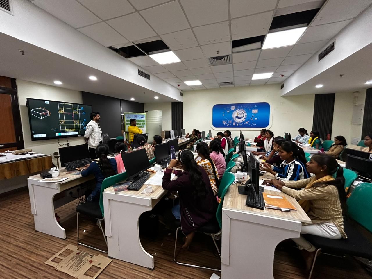 Hands-on training on packaging and Labelling class taken by Rajiv Sharma