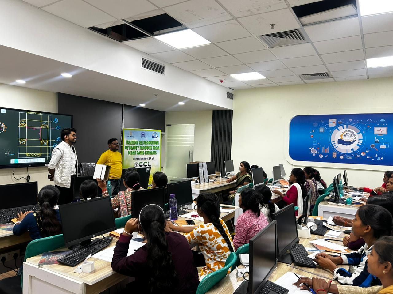 Hands-on training on packaging and Labelling class taken by Rajiv Sharma